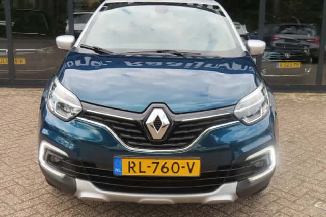 Renault Captur (2017) thumbnail 4
