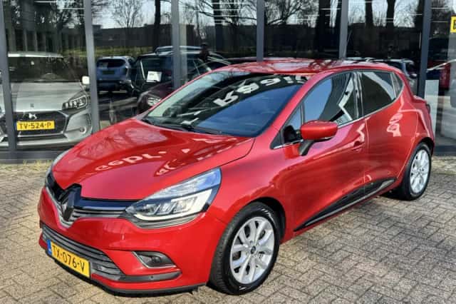 Renault Clio (2018) thumbnail 2