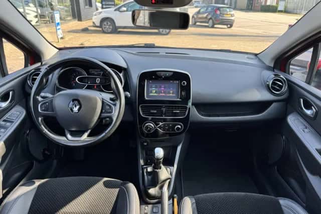 Renault Clio (2018) thumbnail 6
