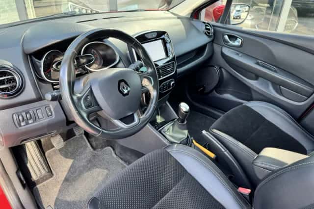 Renault Clio (2018) thumbnail 6