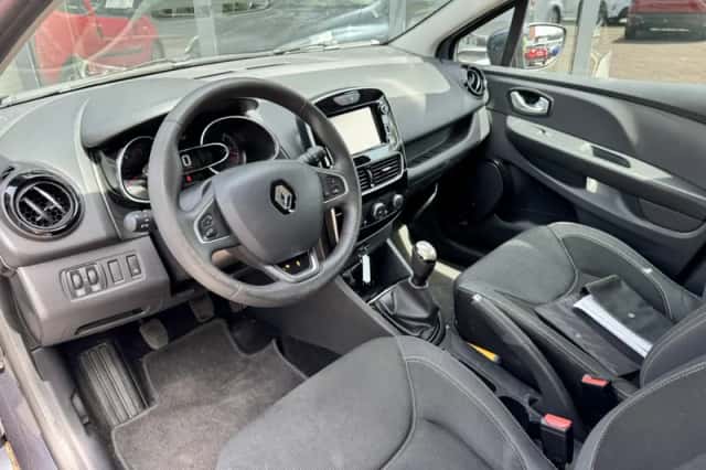 Renault Clio (2017) thumbnail 5