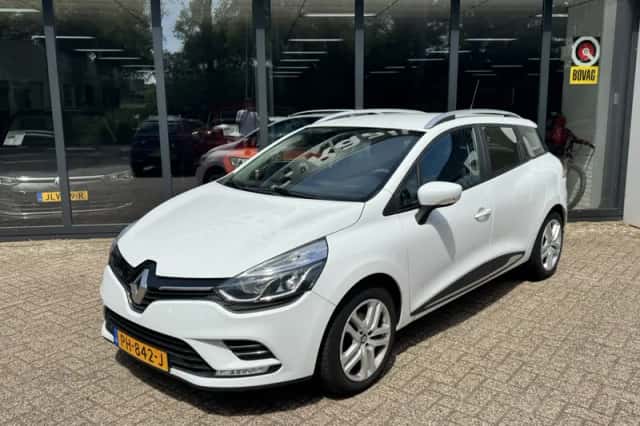 Renault Clio (2017) thumbnail 2