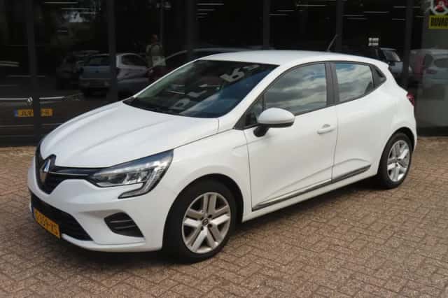 Renault Clio (2019) thumbnail 2