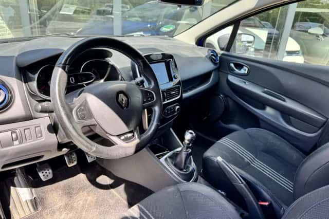 Renault Clio (2017) thumbnail 6