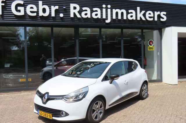 Renault Clio (2015) thumbnail 1