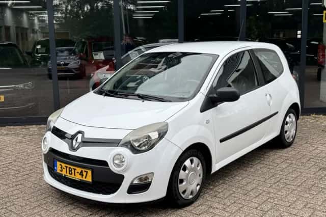 Renault Twingo (2014) thumbnail 2