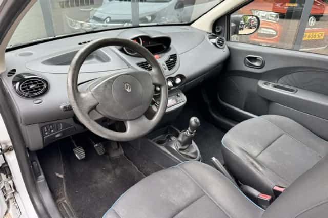 Renault Twingo (2014) thumbnail 5