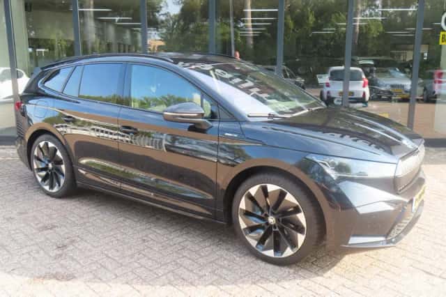 Škoda Enyaq (2022) thumbnail 4