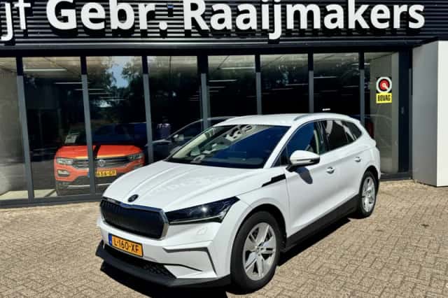 Škoda Enyaq (2021) thumbnail 1