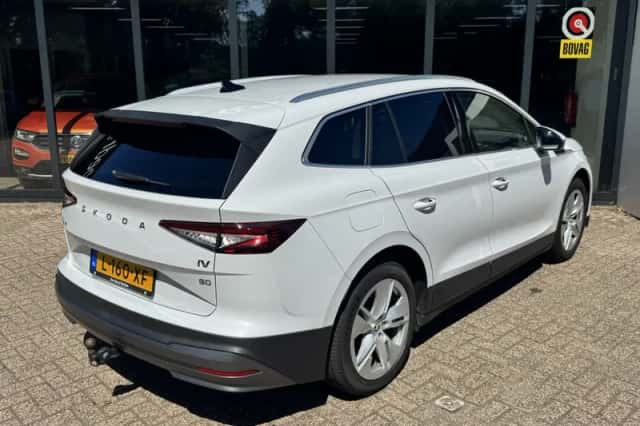 Škoda Enyaq (2021) thumbnail 5