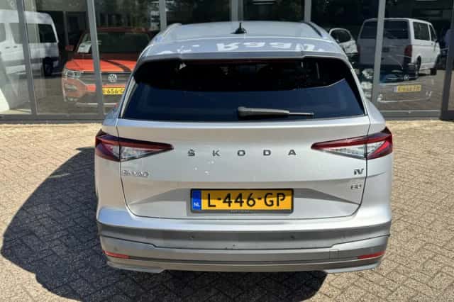Škoda Enyaq (2021) thumbnail 6