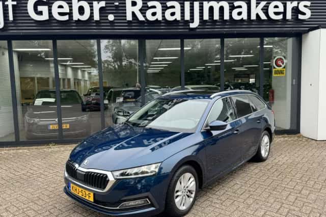 Škoda Octavia (2021) thumbnail 1