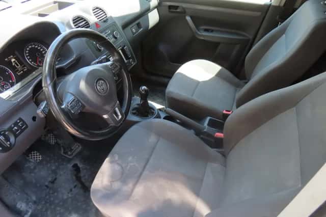 Volkswagen Caddy (2014) thumbnail 5