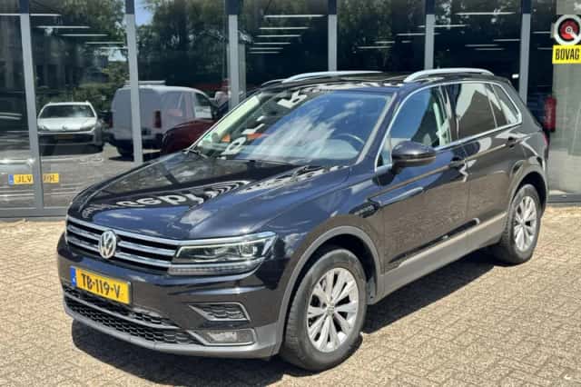 Volkswagen Tiguan (2018) thumbnail 3