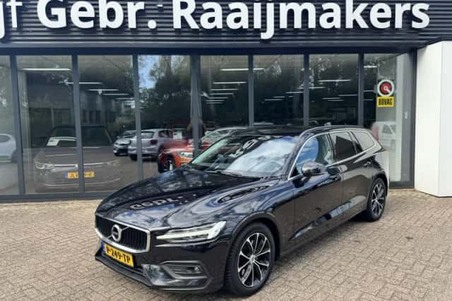 Volvo V60 (2021) thumbnail 1