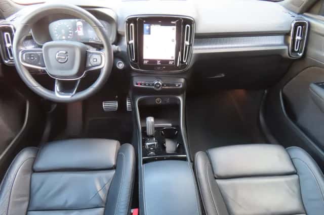 Volvo XC40 (2021) thumbnail 6