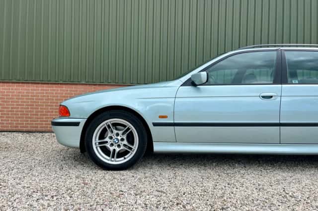 BMW 5-Serie (1998) thumbnail 2