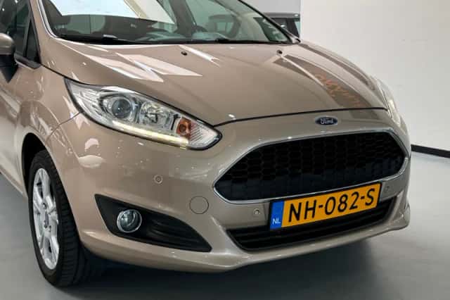 Ford Fiesta (2017) thumbnail 6