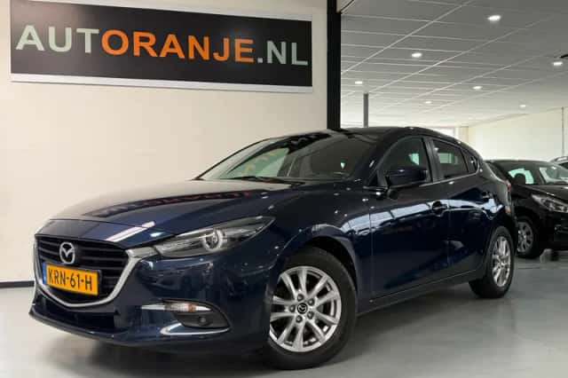 Mazda 3 (2018) thumbnail 1