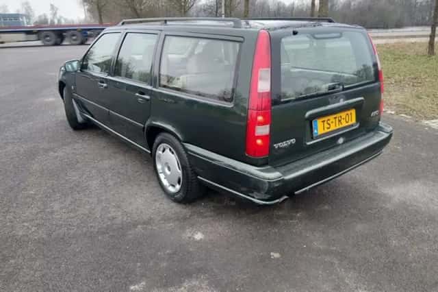 Volvo V70 (1998) thumbnail 5
