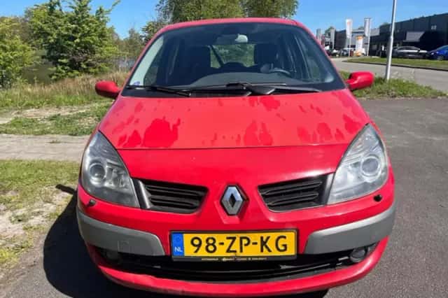 Renault Scénic (2008) thumbnail 5