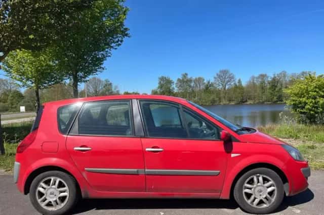 Renault Scénic (2008) thumbnail 6