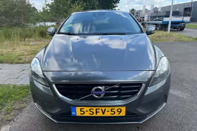 Volvo V40 (2013) thumbnail 5