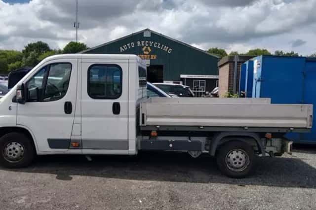 Peugeot Boxer (2013) thumbnail 2