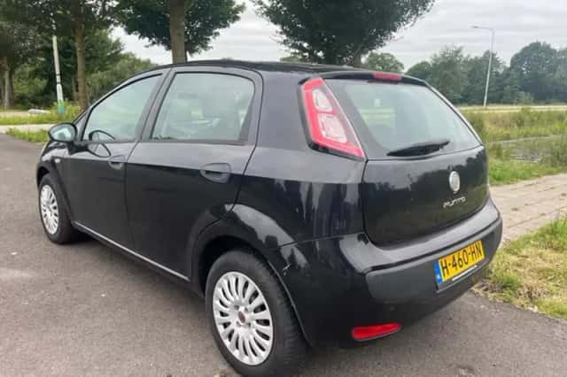 Fiat Grande (2010) thumbnail 3