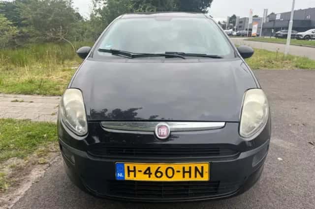Fiat Grande (2010) thumbnail 5