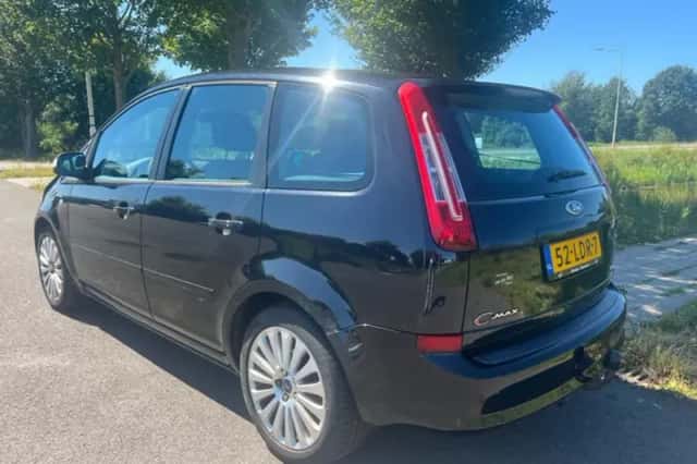 Ford C-Max (2010) thumbnail 2