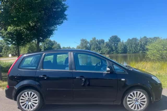 Ford C-Max (2010) thumbnail 5