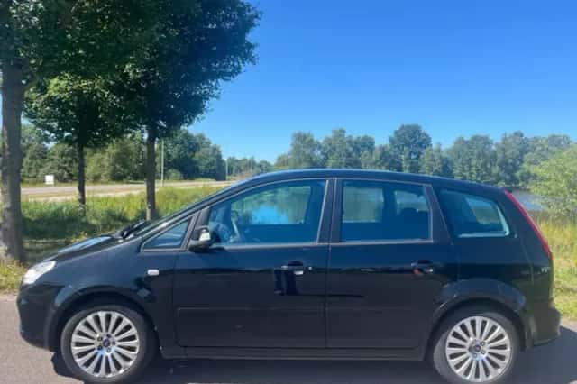 Ford C-Max (2010) thumbnail 6