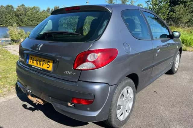 Peugeot 206 (2010) thumbnail 4