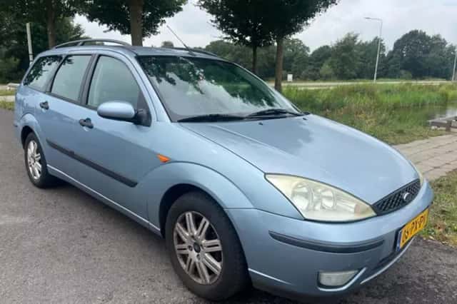 Ford Focus (2005) thumbnail 2