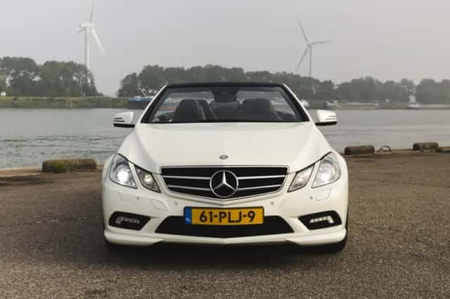 Mercedes-Benz E-Klasse (2011) thumbnail 2