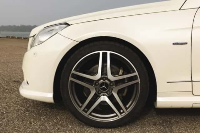 Mercedes-Benz E-Klasse (2011) thumbnail 4