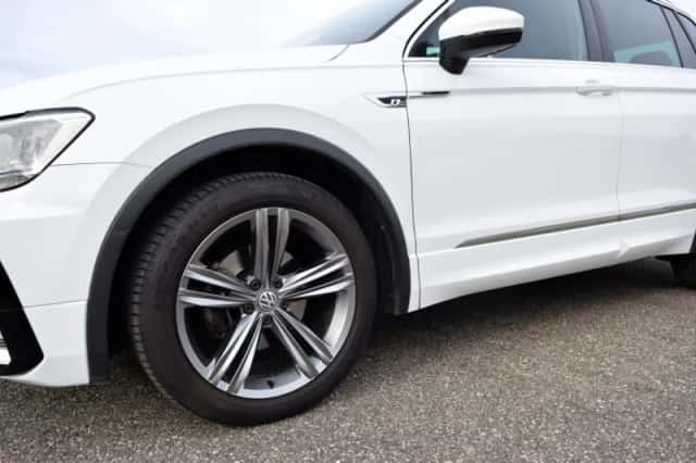 Volkswagen Tiguan (2017) thumbnail 6