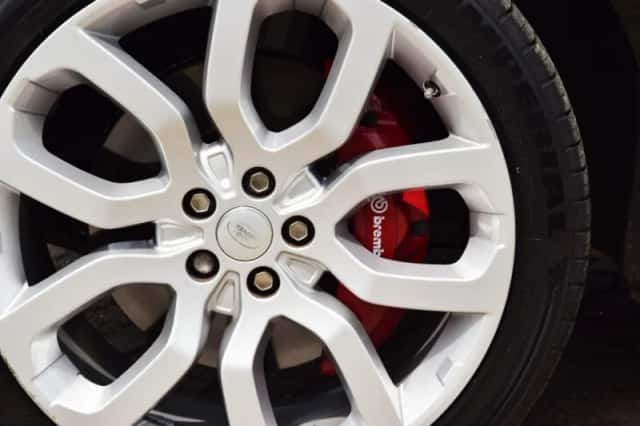 Land Rover Range Rover (2014) thumbnail 4