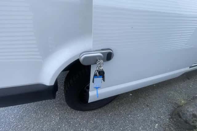 Volkswagen Transporter (2018) thumbnail 19