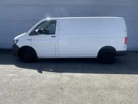 Volkswagen Transporter (2018) thumbnail 5