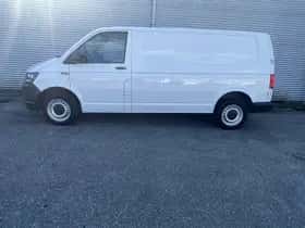 Volkswagen Transporter (2016) thumbnail 5
