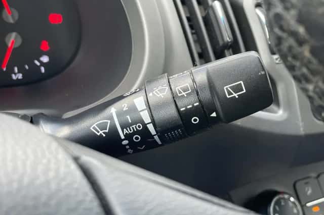 Kia Sportage (2014) thumbnail 17