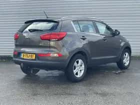 Kia Sportage (2014) thumbnail 3
