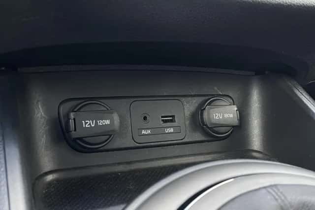 Kia Sportage (2014) thumbnail 21