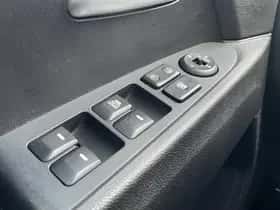 Kia Sportage (2014) thumbnail 25