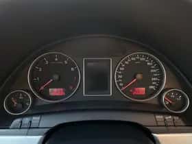Audi A4 (2006) thumbnail 11