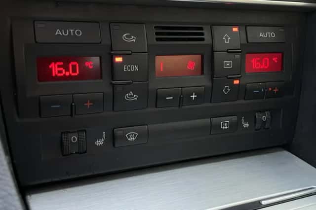 Audi A4 (2006) thumbnail 19