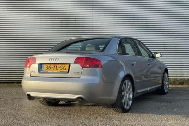 Audi A4 (2006) thumbnail 3