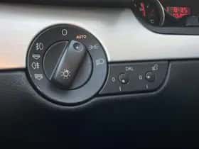 Audi A4 (2006) thumbnail 22